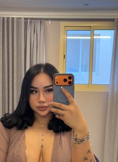 Kimberry - escort in Riyadh Photo 15 of 24