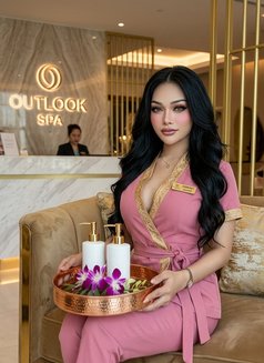 Kimberry - Acompañantes transexual in Dubai Photo 8 of 9