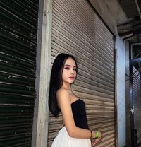 Kimmy hottie - escort in Manila