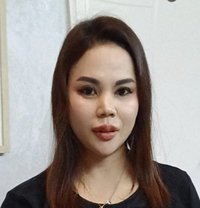 Kimmy full service - escort in Abu Dhabi