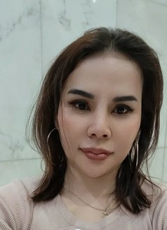 Kimmy full service - escort in Abu Dhabi Photo 5 of 5