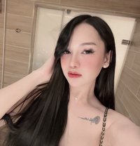 Kimmy - Transsexual escort in Taipei Photo 6 of 7