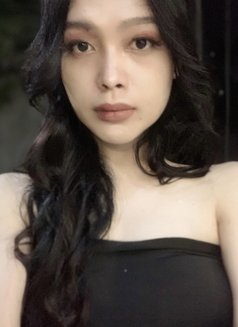 Kimmy - Acompañantes transexual in Manila Photo 3 of 10