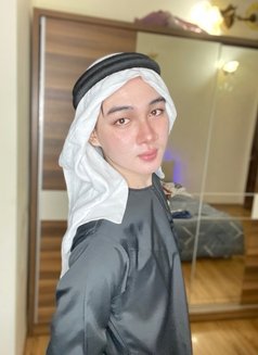 Kimmy - Transsexual escort in Al Manama Photo 2 of 18