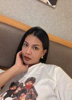 Kimmy independent - puta in Hong Kong Photo 15 of 16