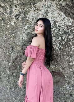 Kimmy Real Big Boobs - puta in Bali Photo 6 of 6