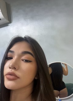 Kimmy - puta in Pattaya Photo 10 of 15