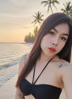 Kimmy - masseuse in Al Sohar Photo 4 of 8