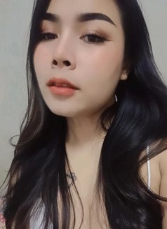 Kimmy - masseuse in Al Sohar Photo 5 of 8