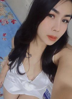 Kimmy - masseuse in Al Sohar Photo 6 of 8