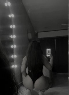 Kimmy - escort in Phuket Photo 7 of 8