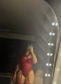 Kimmy - puta in Phuket Photo 11 of 11