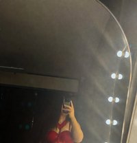 Kimmy - puta in Pattaya Photo 8 of 15