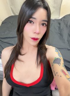 Kimmy - Transsexual escort in Taipei Photo 9 of 13