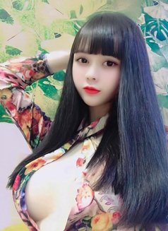 Kimthao - escort in Al Ain Photo 10 of 14