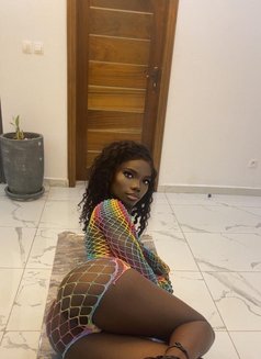 Kin - escort in Dakar Photo 2 of 3