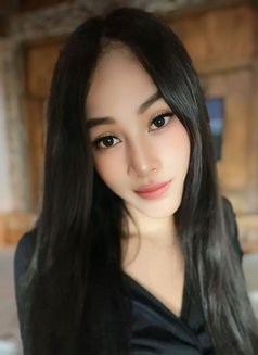 Kinan - Transsexual escort in Bali Photo 2 of 4