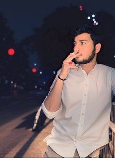 King Abdullah All the Way - Male escort in Multān Photo 1 of 29