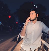 King Abdullah All the Way - Acompañantes masculino in Multān