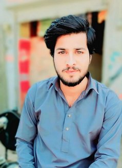 King Abdullah All the Way - Male escort in Multān Photo 12 of 29