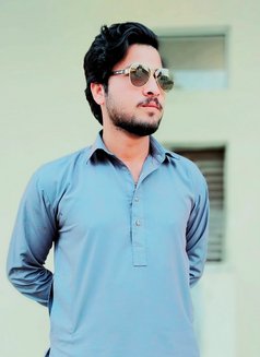 King Abdullah All the Way - Male escort in Multān Photo 27 of 29