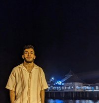 King - Male escort in Mumbai