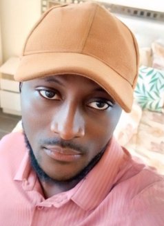 King Drey - Acompañantes masculino in Accra Photo 1 of 5
