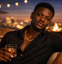 King - Male escort in Accra