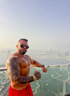 King Gianni - Acompañantes masculino in Dubai Photo 12 of 17