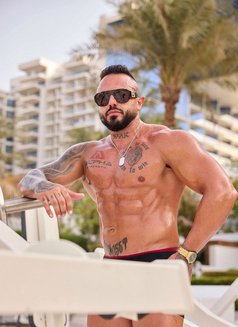 King Gianni - Acompañantes masculino in Dubai Photo 13 of 17