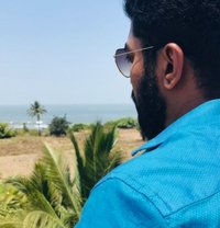 King Hofffman - Acompañantes masculino in Mumbai