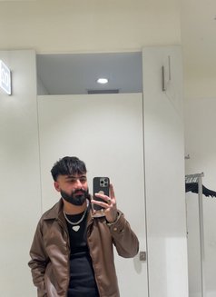 King - Male escort in Noida Photo 1 of 1