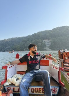King - Male escort in Candolim, Goa Photo 8 of 8