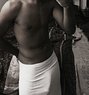 King Kenn - Acompañantes masculino in Nakuru Photo 2 of 7