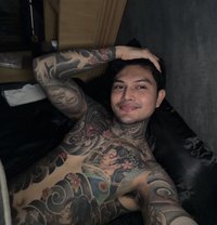 King Matt - Acompañantes masculino in Makati City