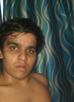 King V - Acompañantes masculino in Mumbai Photo 1 of 6