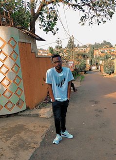 Kinglux Guy - Male escort in Kampala Photo 1 of 5
