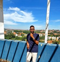 Kinglux Guy - Acompañantes masculino in Kampala
