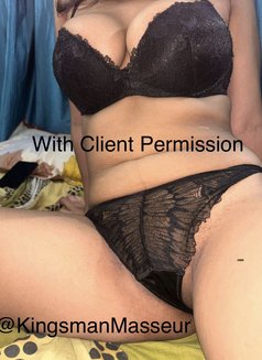 Kingsman Masseur/ Male Escort - Acompañantes masculino in New Delhi Photo 9 of 14