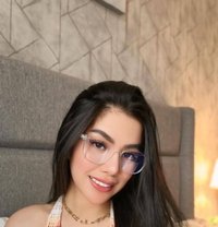 Kini - escort in Doha