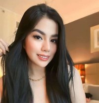 Kini - escort in Doha