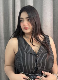 Kinjal Dave - escort in Ahmedabad Photo 1 of 6