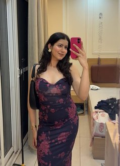 Kinjal - escort in Navi Mumbai Photo 1 of 5