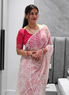Kinjal Patel - escort in Ahmedabad Photo 2 of 3