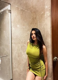 Kinjal Sharma - escort in Pune Photo 2 of 3
