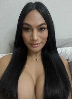 Kink Positive. Pleasure Focused - Transsexual escort in Dubai Photo 4 of 6