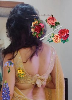 Kinky Couple Kingdom - puta in Kolkata Photo 4 of 4