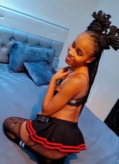 Kinky Kiki - escort in Riyadh Photo 3 of 12