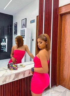 Ella in Mabela - escort in Muscat Photo 2 of 3