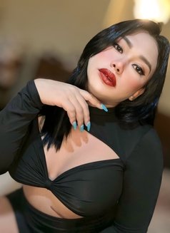 KINKY QUEEN KATYA - Transsexual escort in Bangkok Photo 21 of 29
